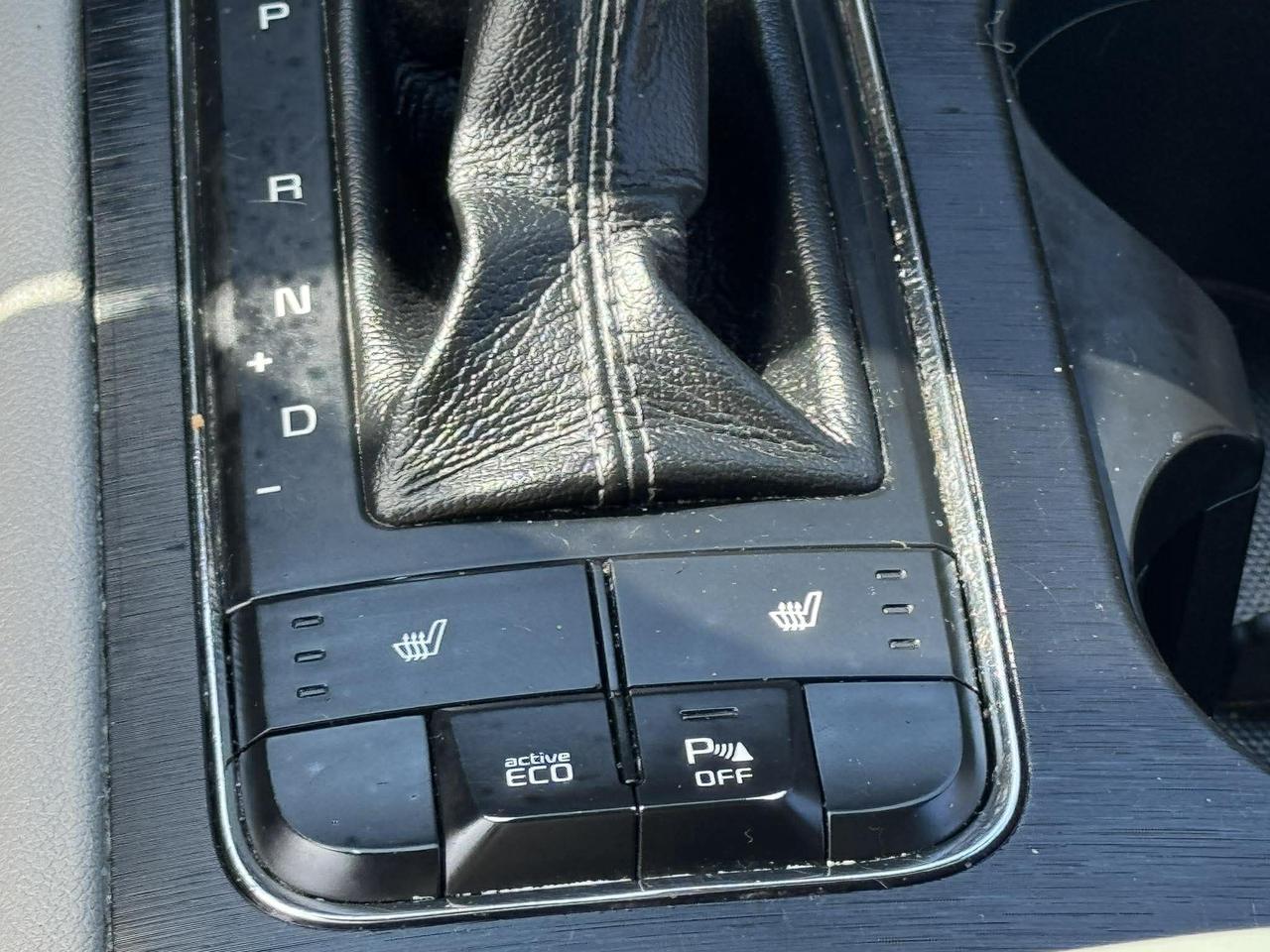 2016 Kia Sedona 4DR WGN LX Photo