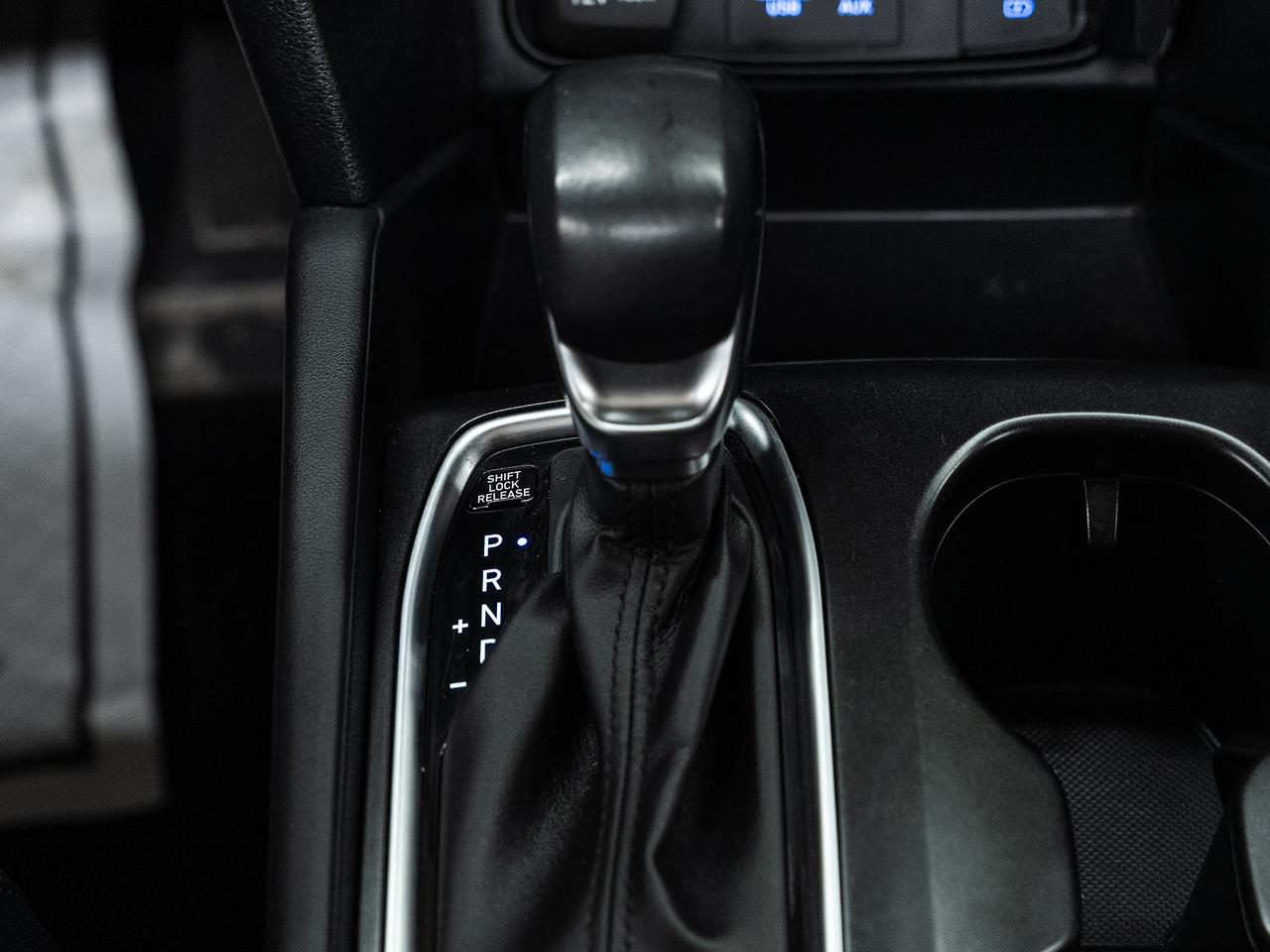 2020 Hyundai Santa Fe PREFERRED AWD | Sun&Leather Pkg | BSM | CarPlay