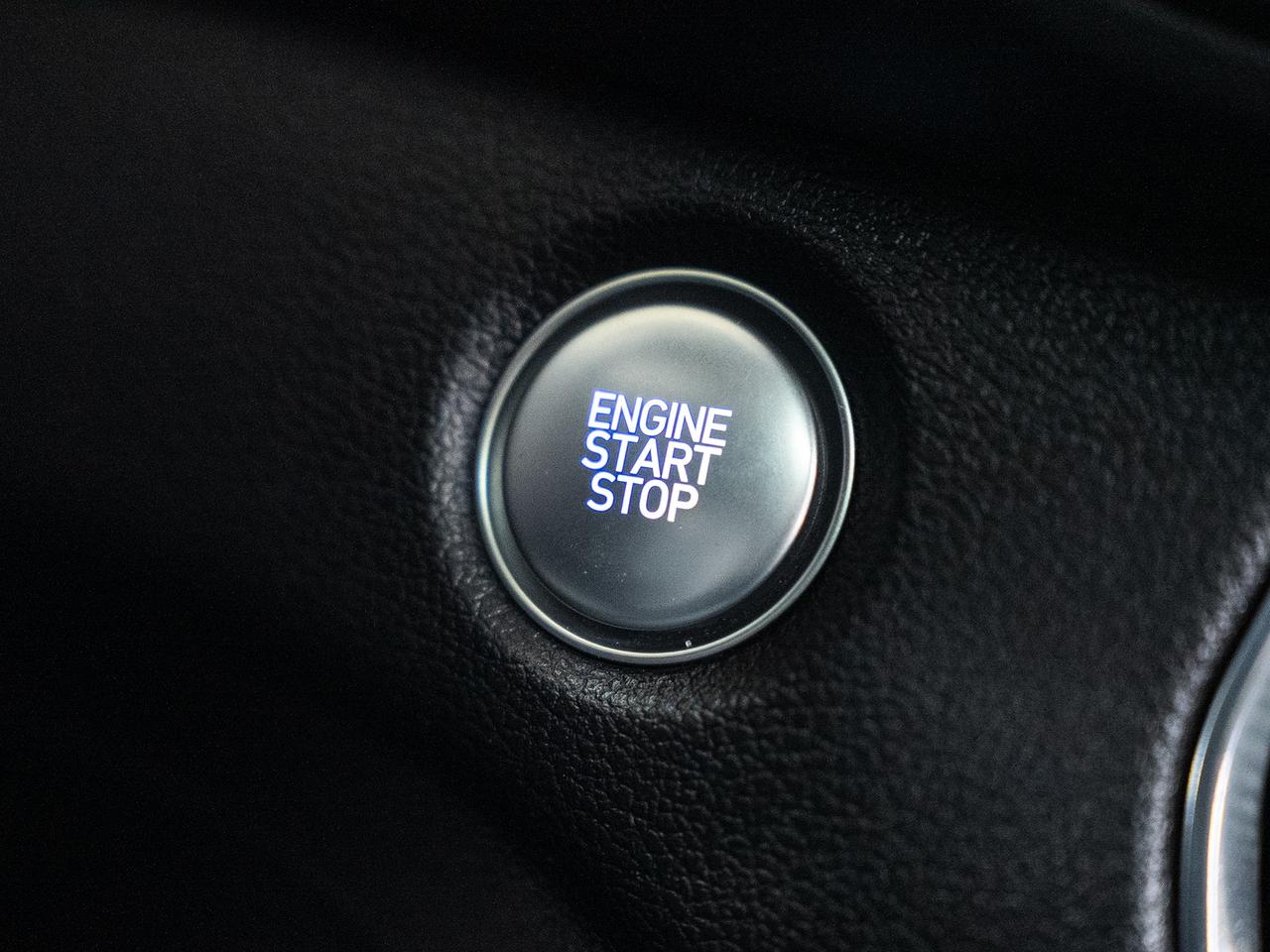 2020 Hyundai Santa Fe PREFERRED AWD | Sun&Leather Pkg | BSM | CarPlay Photo