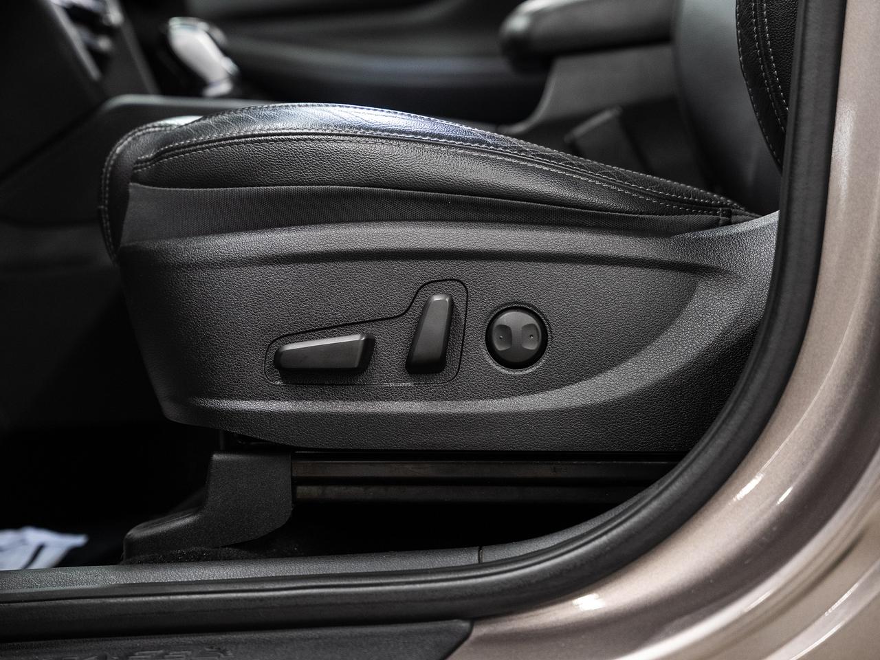 2020 Hyundai Santa Fe PREFERRED AWD | Sun&Leather Pkg | BSM | CarPlay