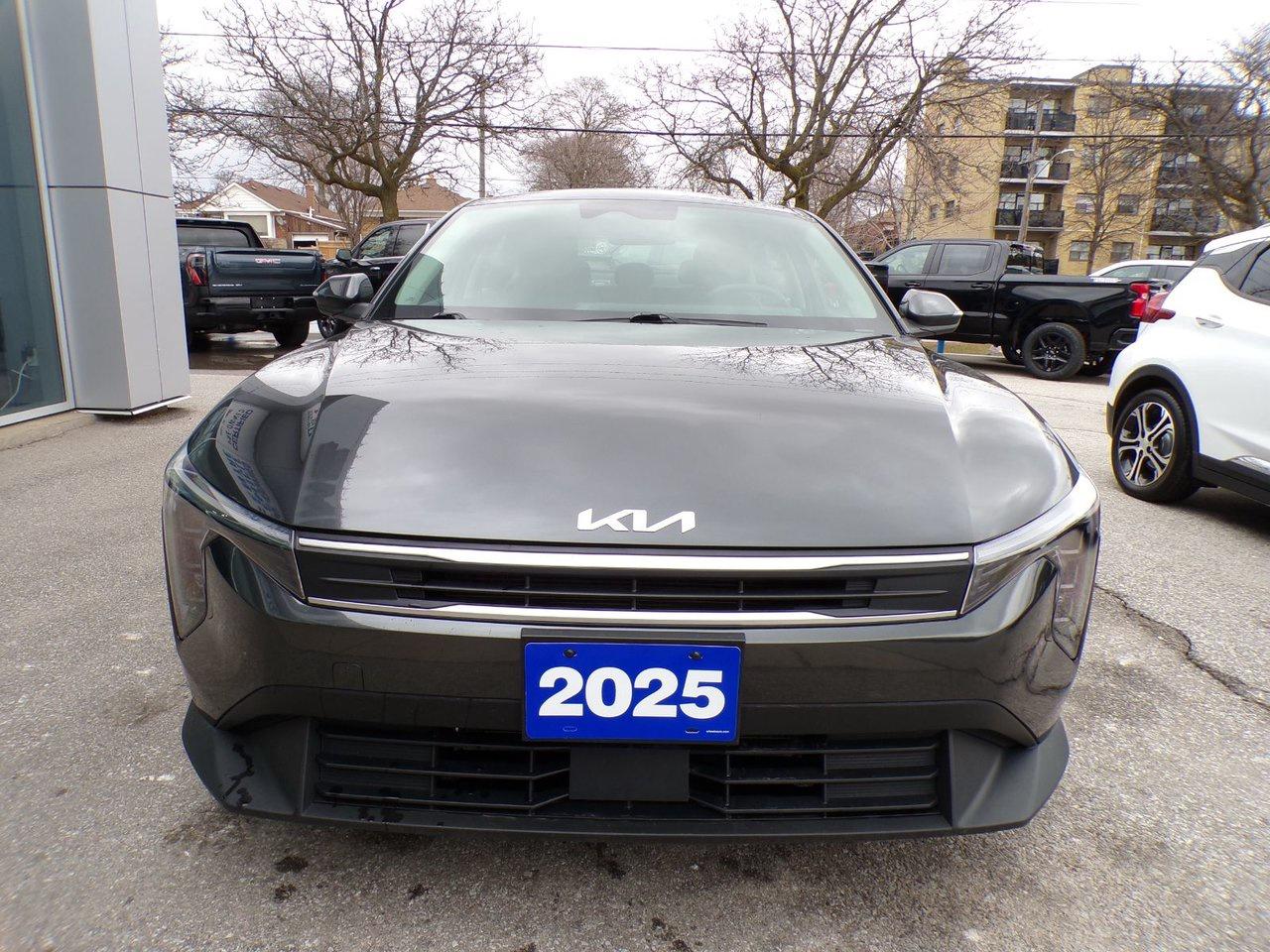 2025 Kia K4 EX FWD Photo