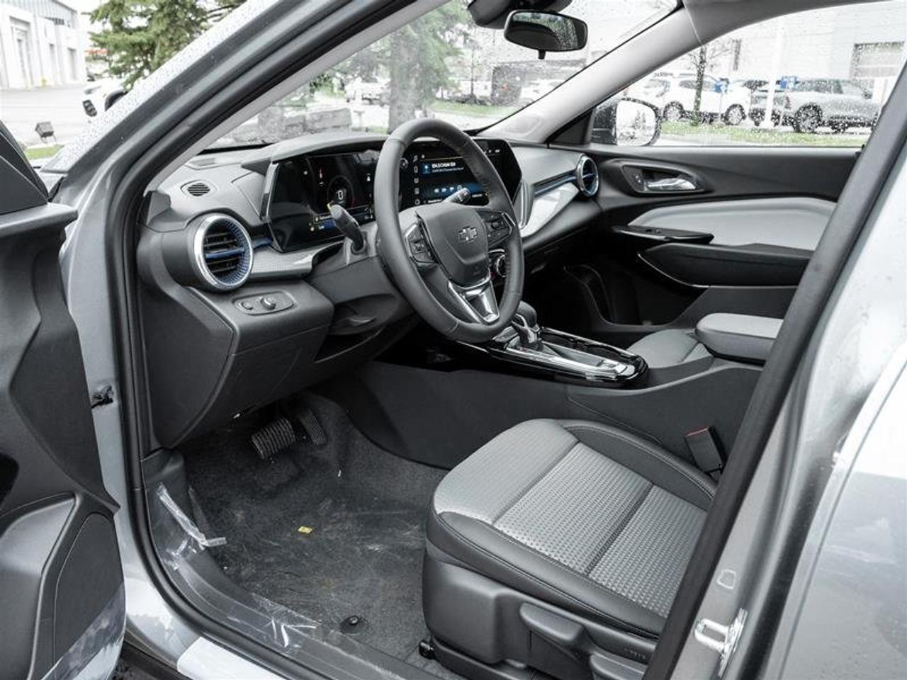 2026 Chevrolet Trax LT Photo