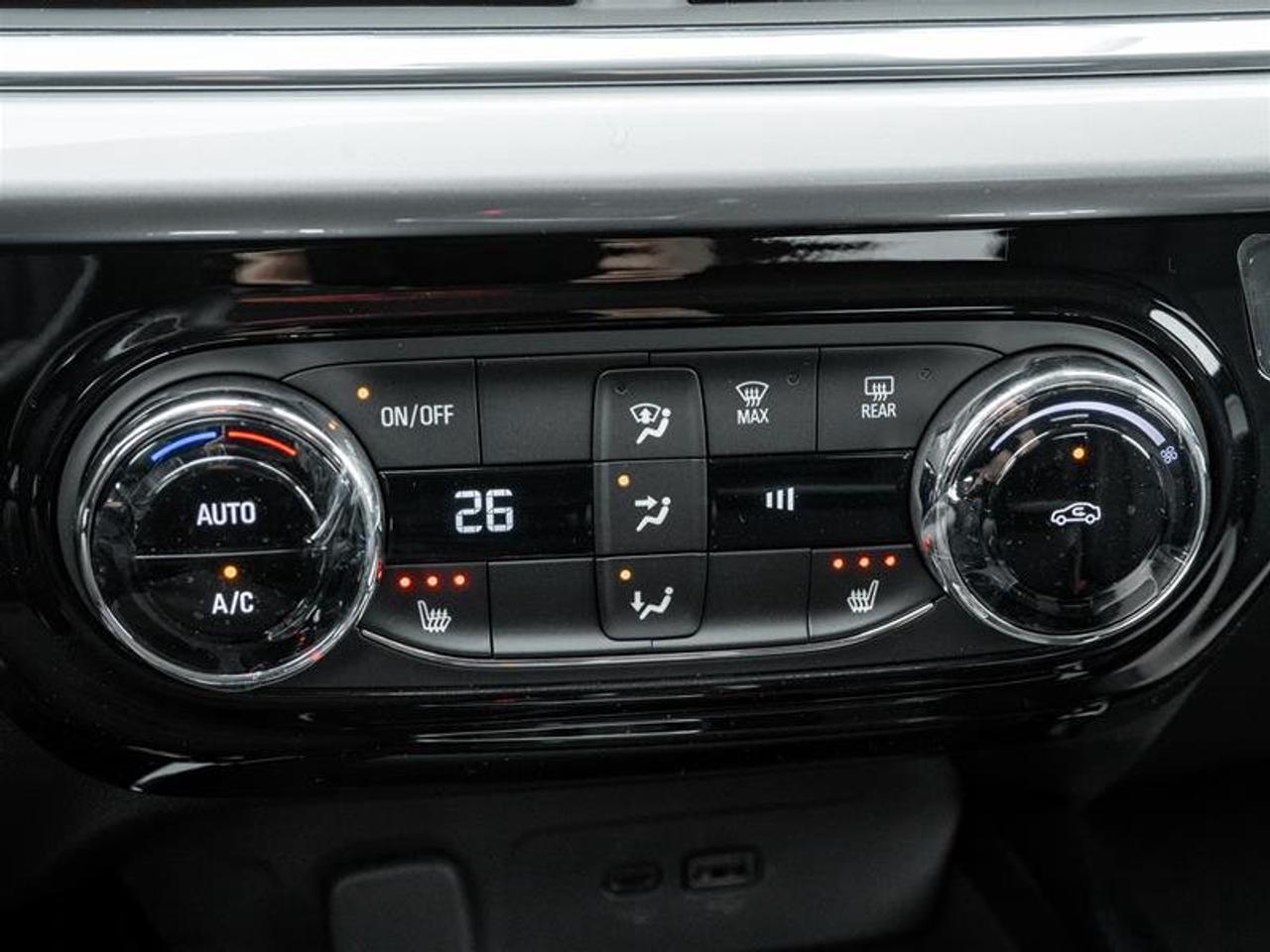 2026 Chevrolet Trax LT Photo