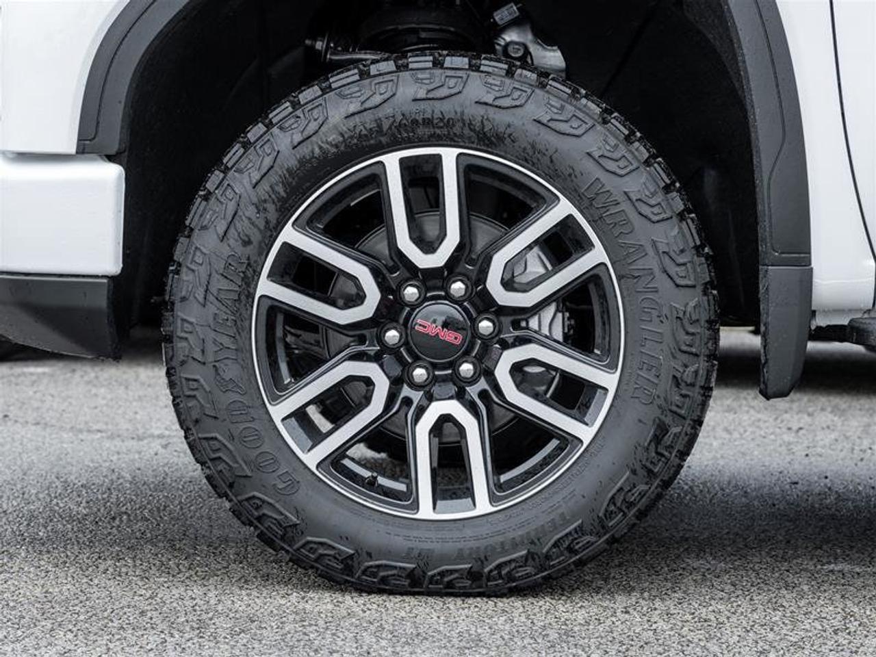2026 GMC Sierra 1500 AT4 Photo