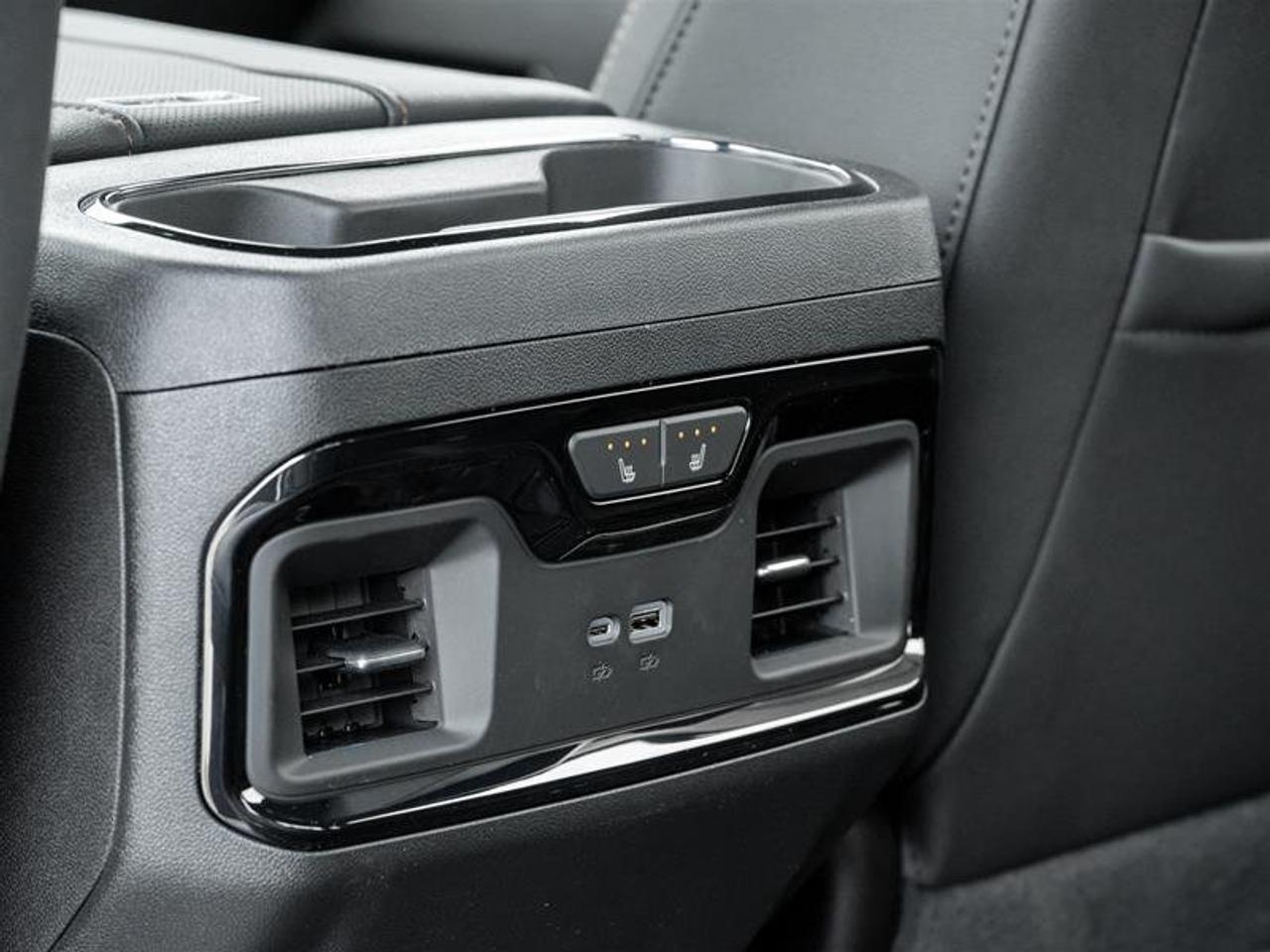2026 GMC Sierra 1500 AT4 Photo