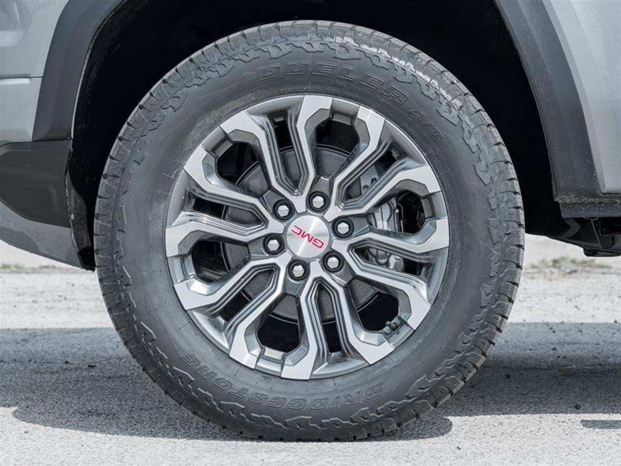 2026 GMC Canyon Denali Photo