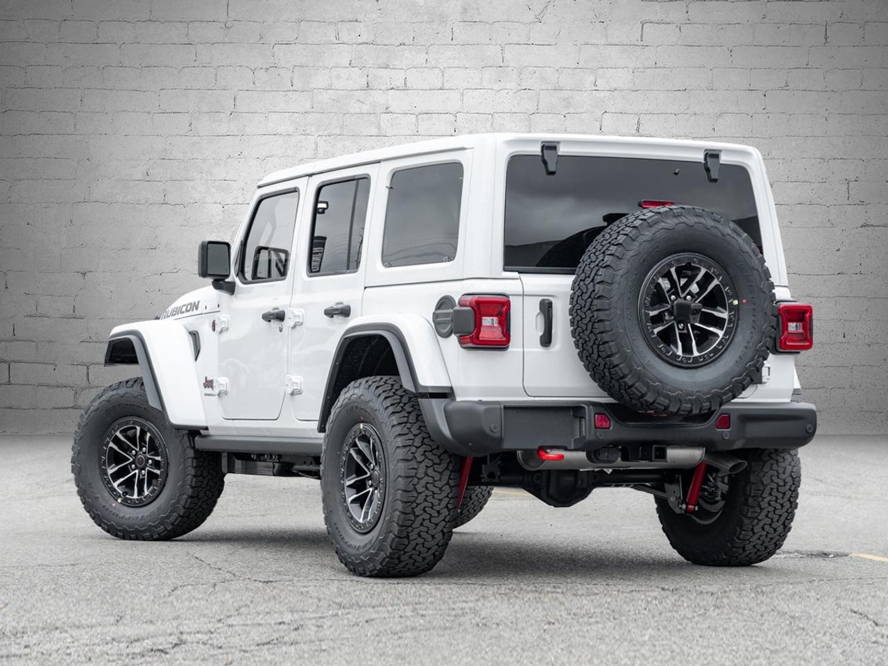 2026 Jeep Wrangler 4-Door RUBICON X Photo4