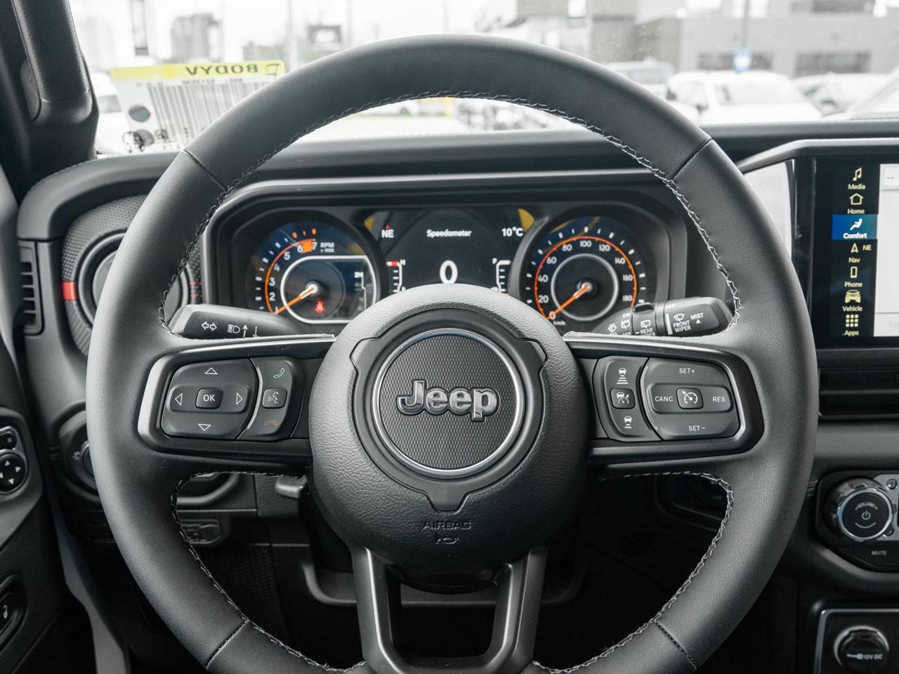 2026 Jeep Wrangler 4-Door RUBICON X Photo