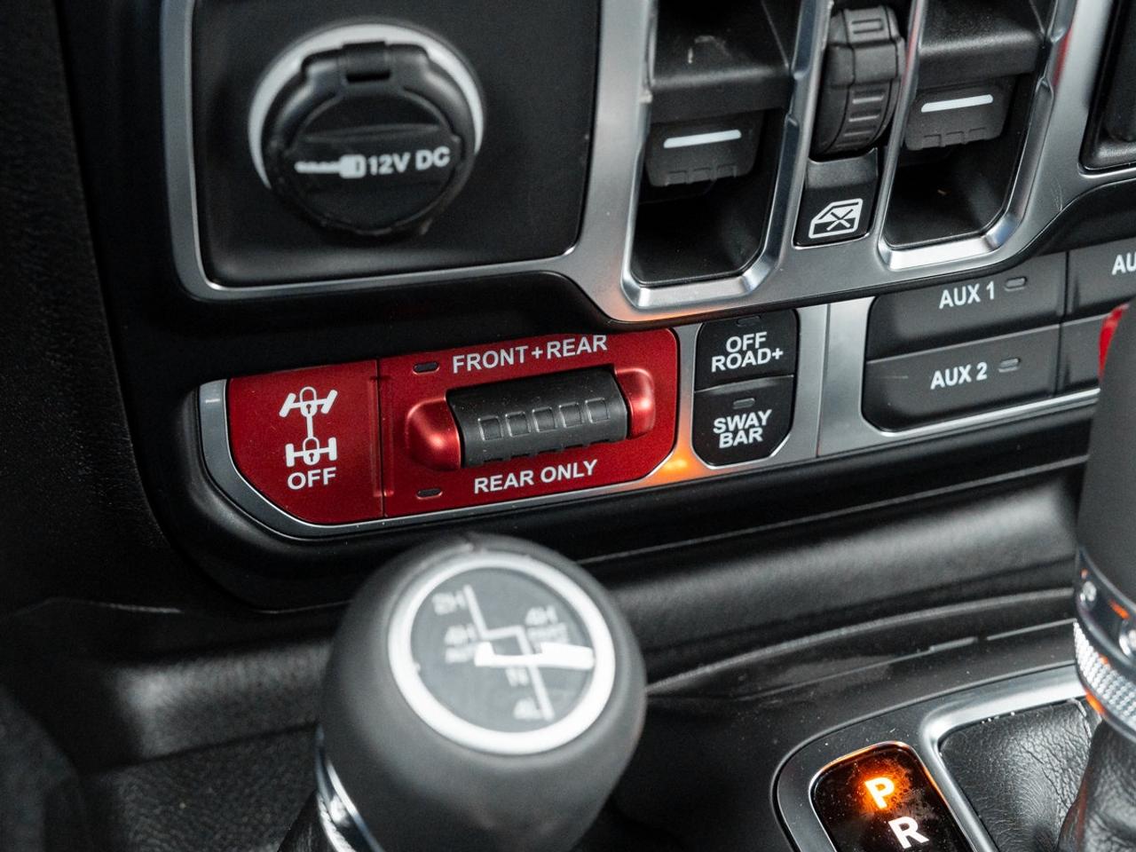 2026 Jeep Wrangler 4-Door RUBICON X Photo