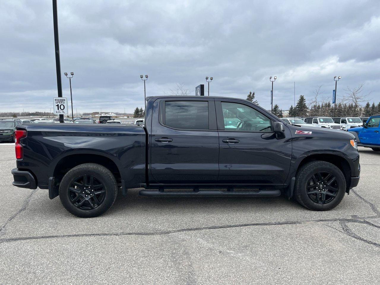 2024 Chevrolet Silverado 1500 4WD Crew Cab 147 RST Photo