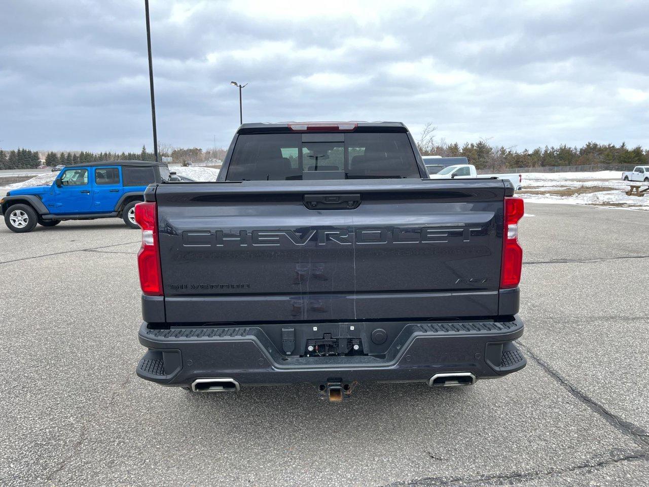 2024 Chevrolet Silverado 1500 4WD Crew Cab 147 RST Photo