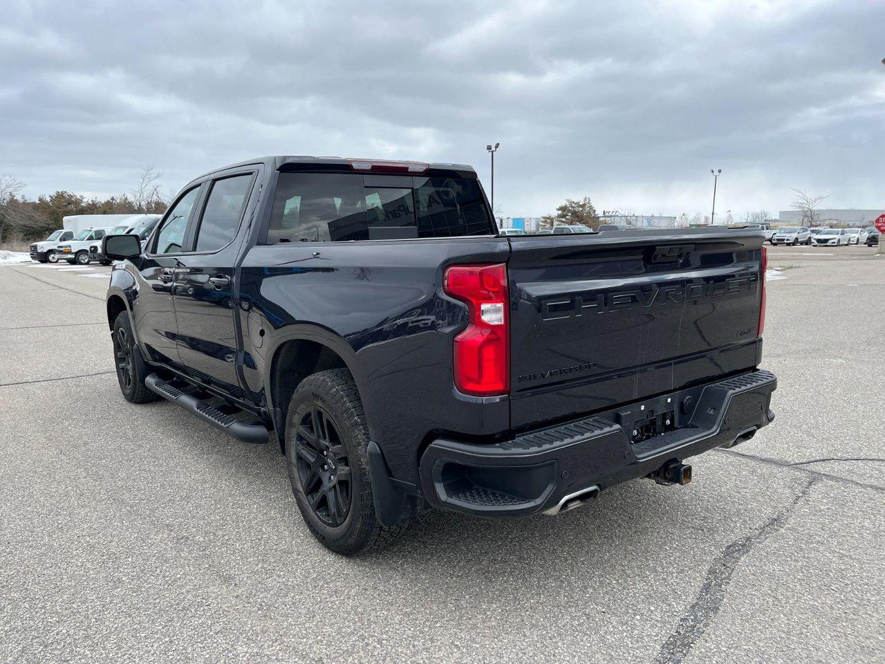 2024 Chevrolet Silverado 1500 4WD Crew Cab 147 RST Photo