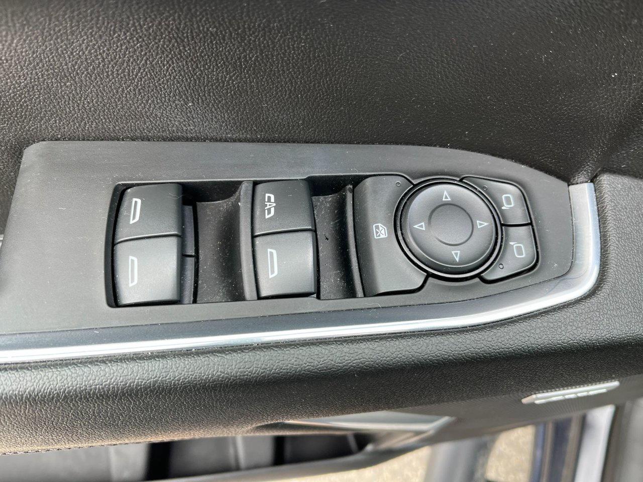 2024 Chevrolet Silverado 1500 4WD Crew Cab 147 RST Photo