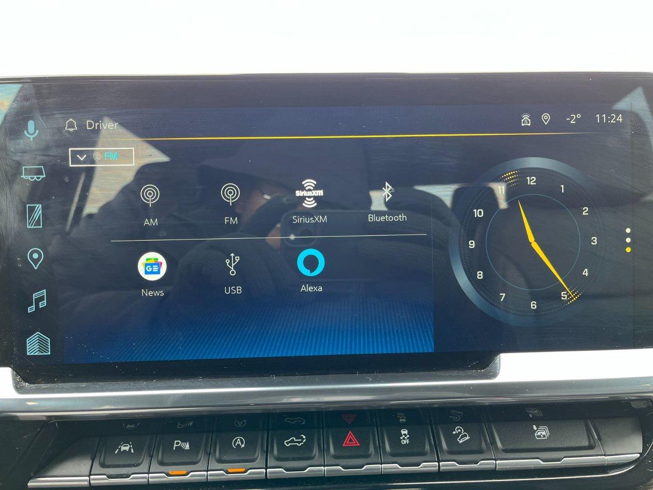 2024 Chevrolet Silverado 1500 4WD Crew Cab 147 RST Photo