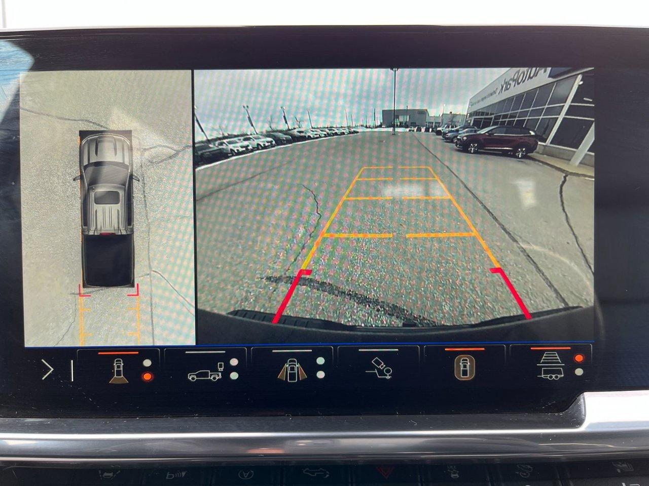 2024 Chevrolet Silverado 1500 4WD Crew Cab 147 RST Photo