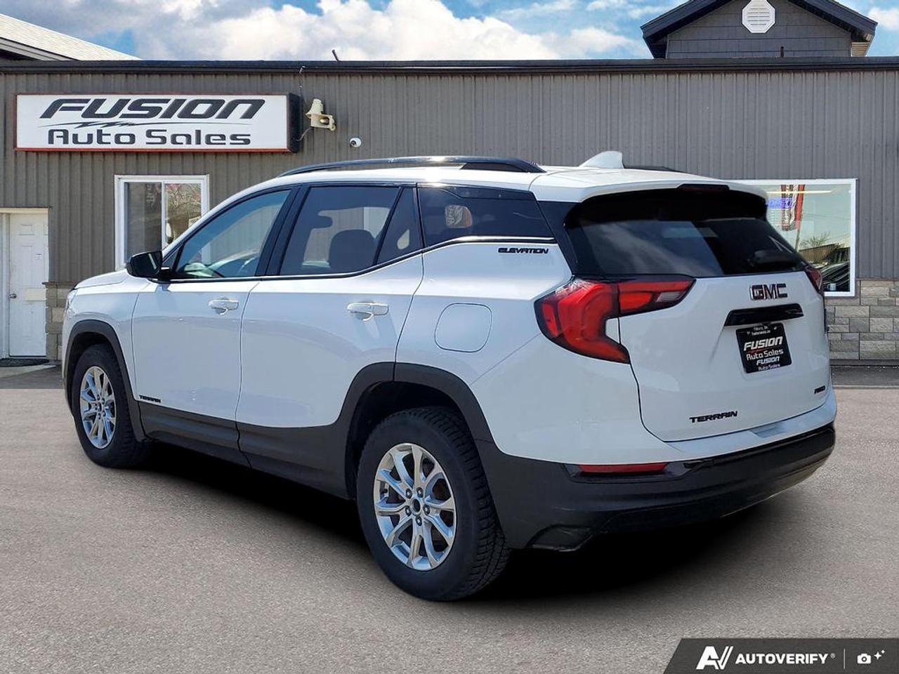 2021 GMC Terrain AWD SLE-REMOTE START-HEATED SEATS-REVERSE CAMERA Photo