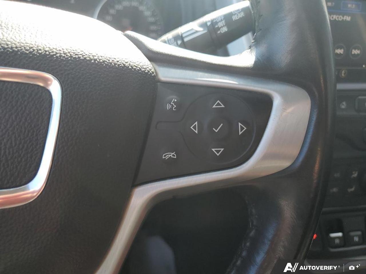2021 GMC Terrain AWD SLE-REMOTE START-HEATED SEATS-REVERSE CAMERA Photo
