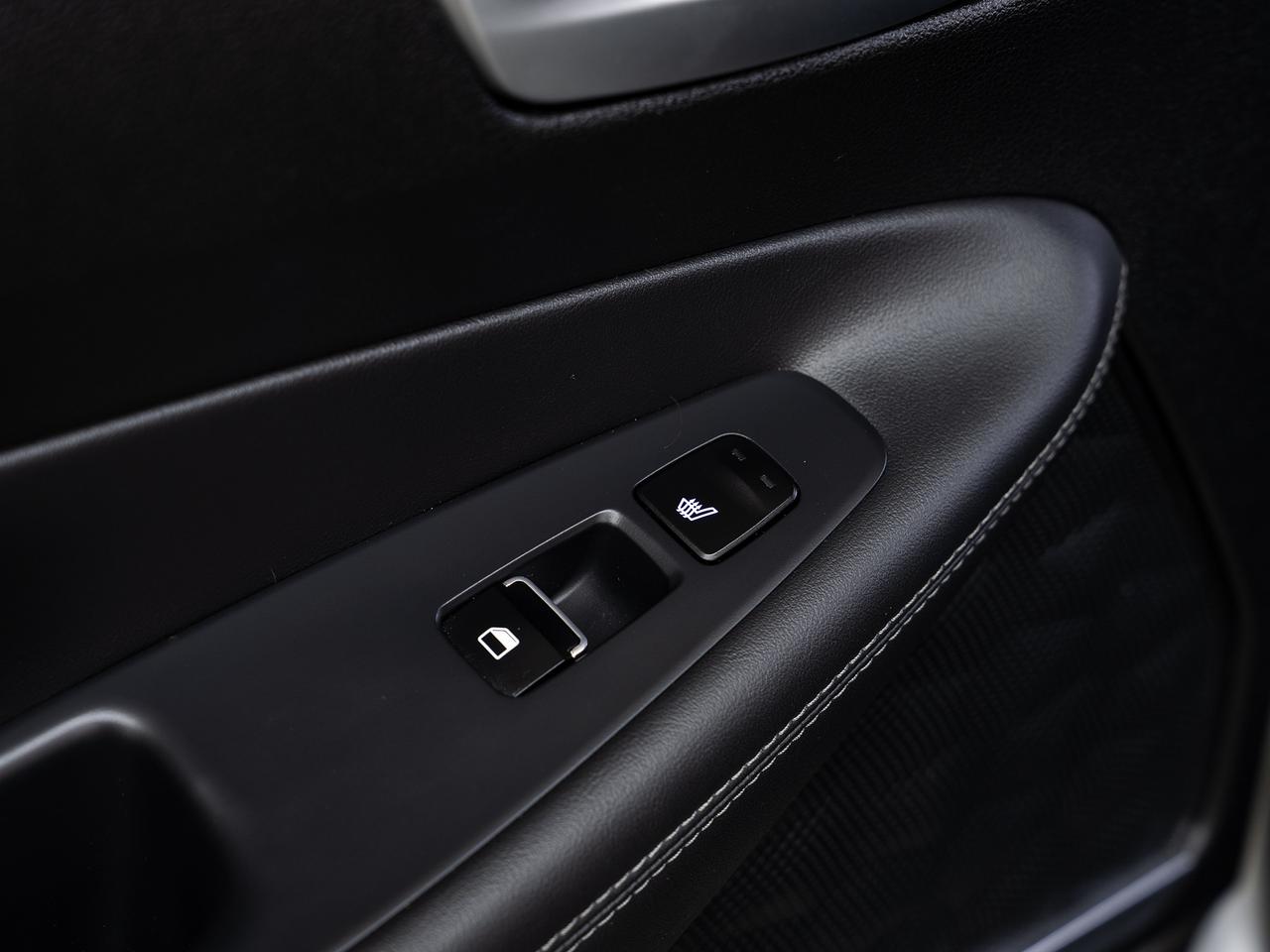 2020 Hyundai Santa Fe LUXURY AWD | Sunroof | Leather | ACC | CarPlay Photo