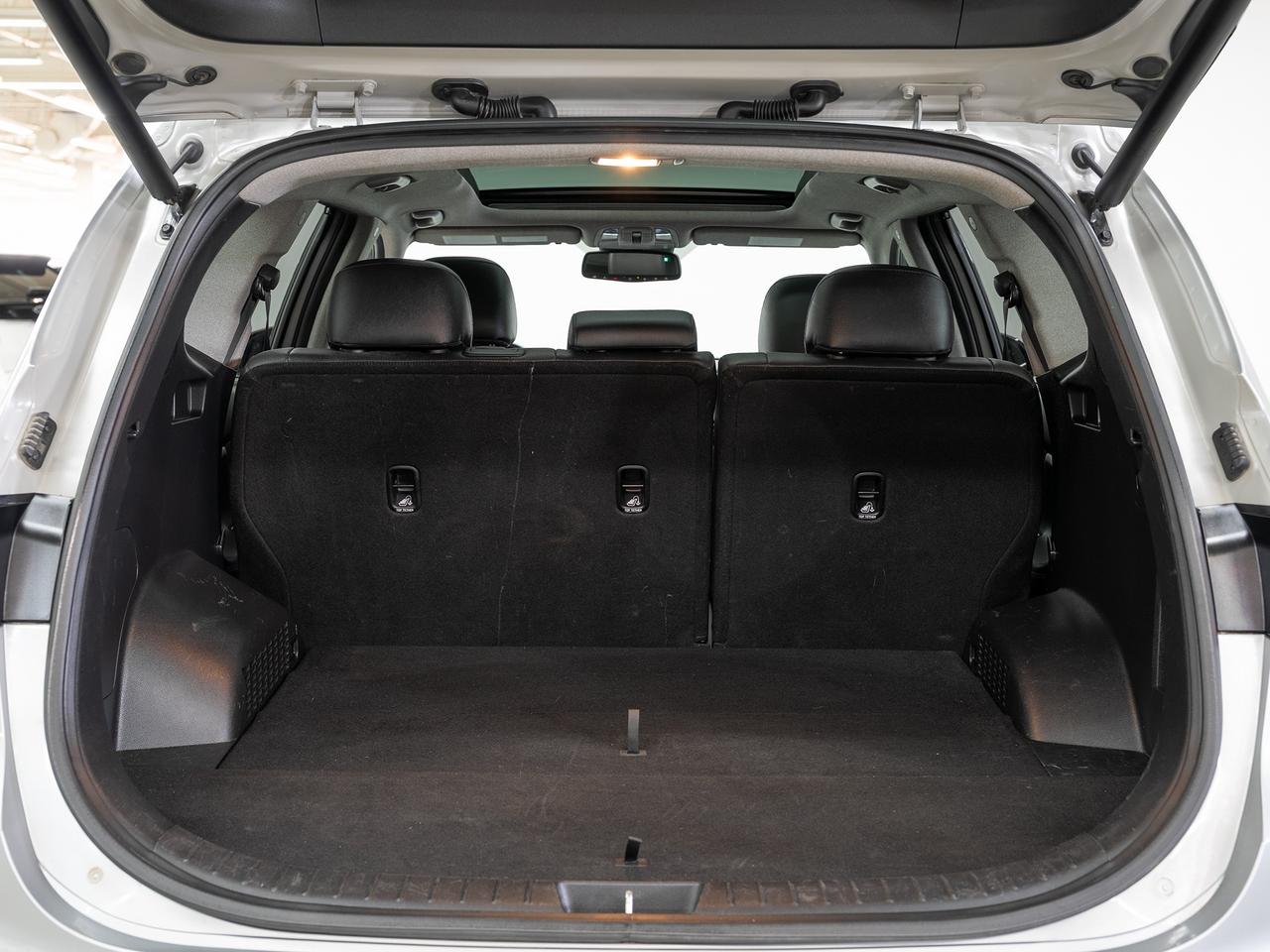 2020 Hyundai Santa Fe LUXURY AWD | Sunroof | Leather | ACC | CarPlay Photo