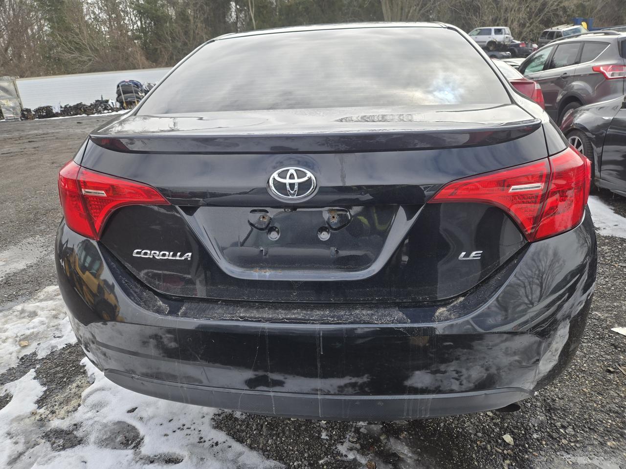 2015 Toyota Corolla LE Photo