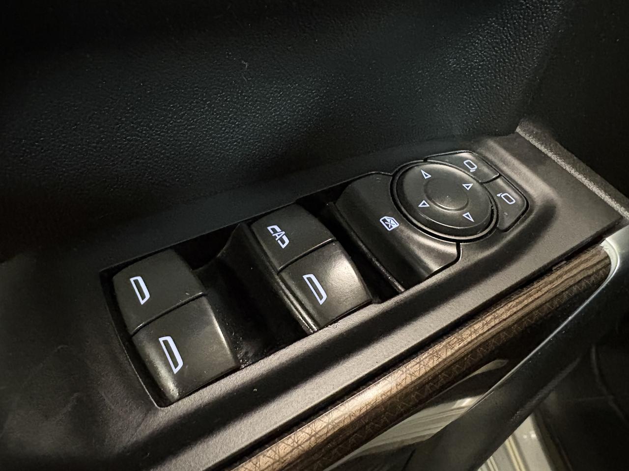 2022 Chevrolet Silverado 1500 RST Photo