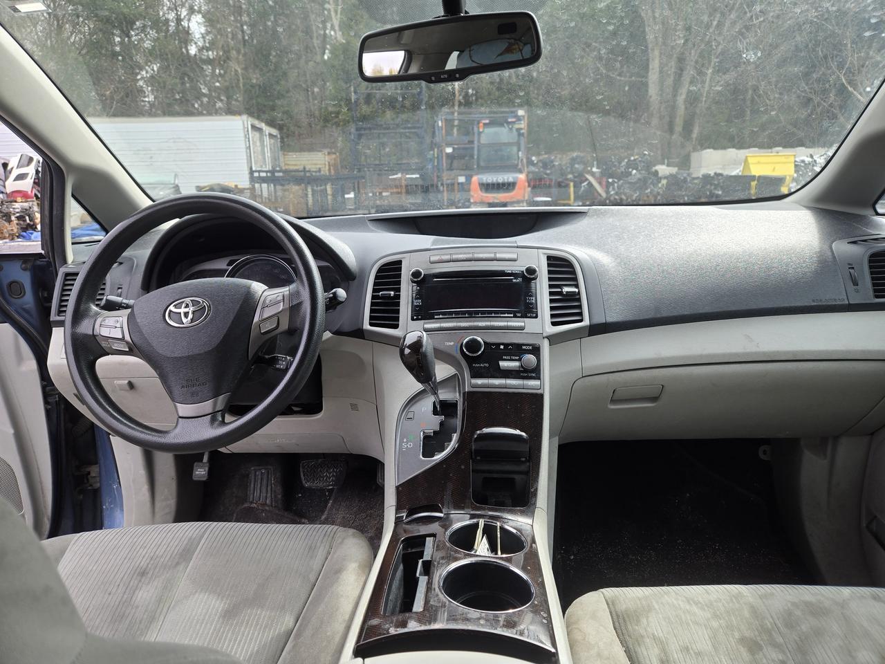 2011 Toyota Venza  Photo