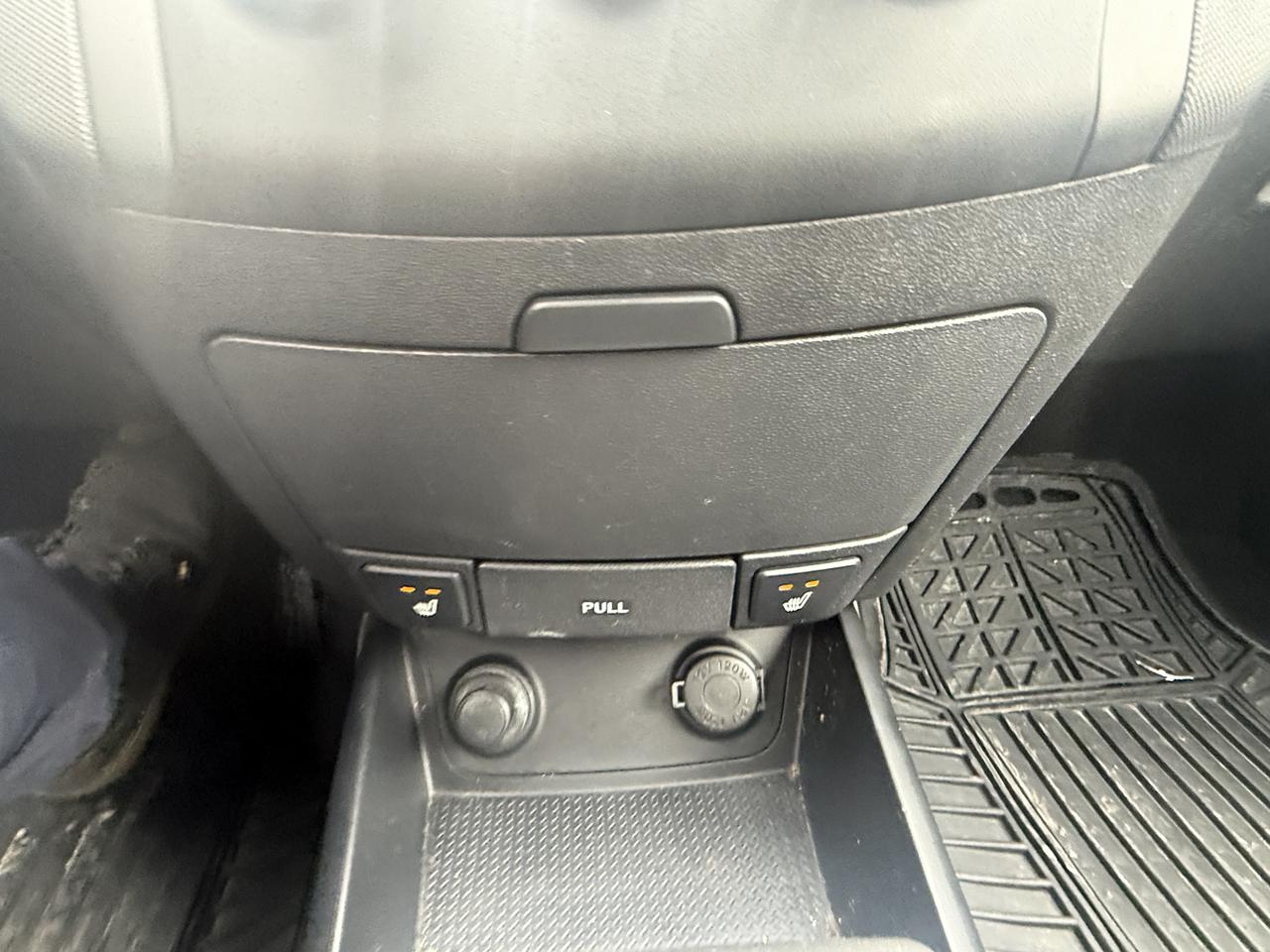 2011 Hyundai Elantra Touring GLS Photo