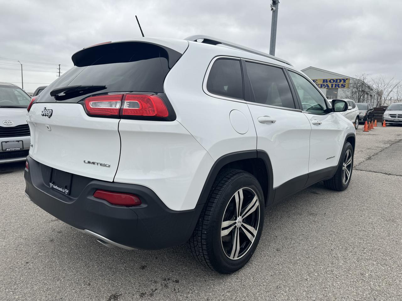 2014 Jeep Cherokee Limited Photo4