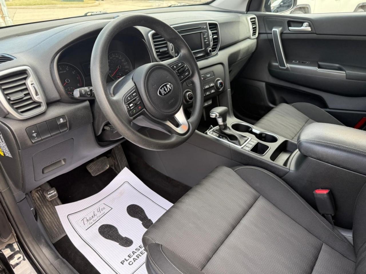 2019 Kia Sportage LX/ AWD/ LOW MILEAGE/ REAR CAMERA - Photo #11