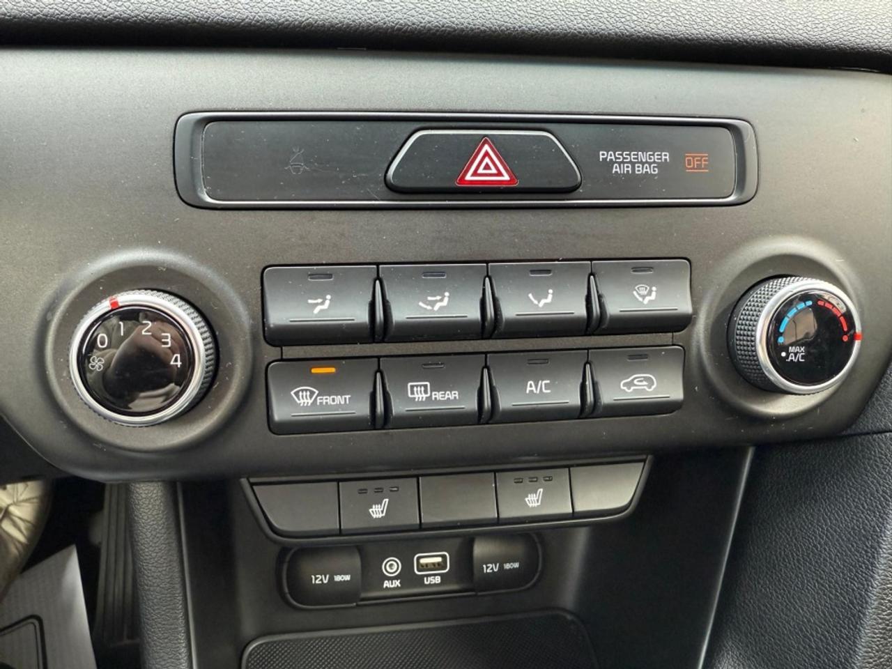 2019 Kia Sportage LX/ AWD/ LOW MILEAGE/ REAR CAMERA - Photo #16