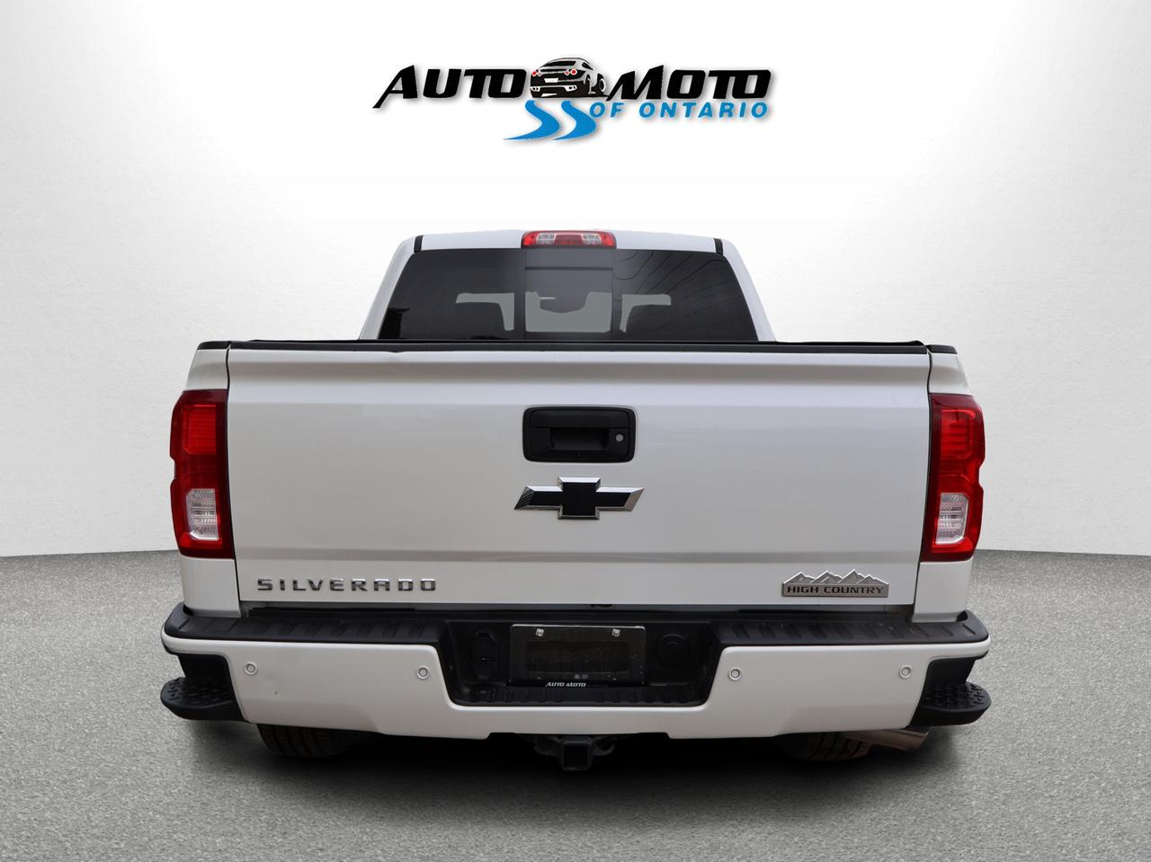 2018 Chevrolet Silverado 1500 V8 HIGH COUNTRY 4WD CERTIFIED *1 OWNER* CAMERA NAV BLUETOOTH LEATHER HEATED SEATS SUNROOF CRUISE ALLOYS Photo4