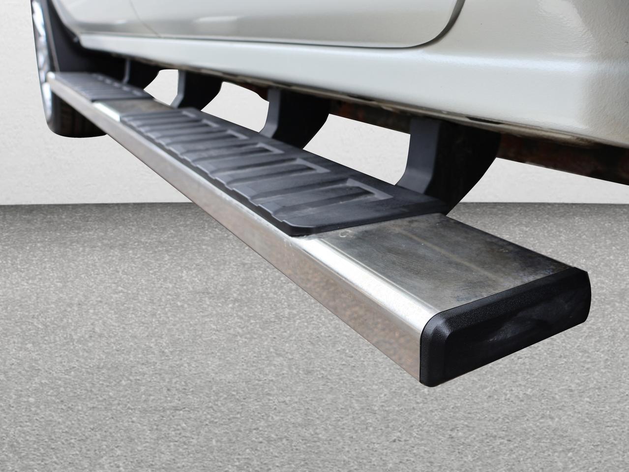 2018 Chevrolet Silverado 1500 V8 HIGH COUNTRY 4WD CERTIFIED *1 OWNER* CAMERA NAV BLUETOOTH LEATHER HEATED SEATS SUNROOF CRUISE ALLOYS Photo