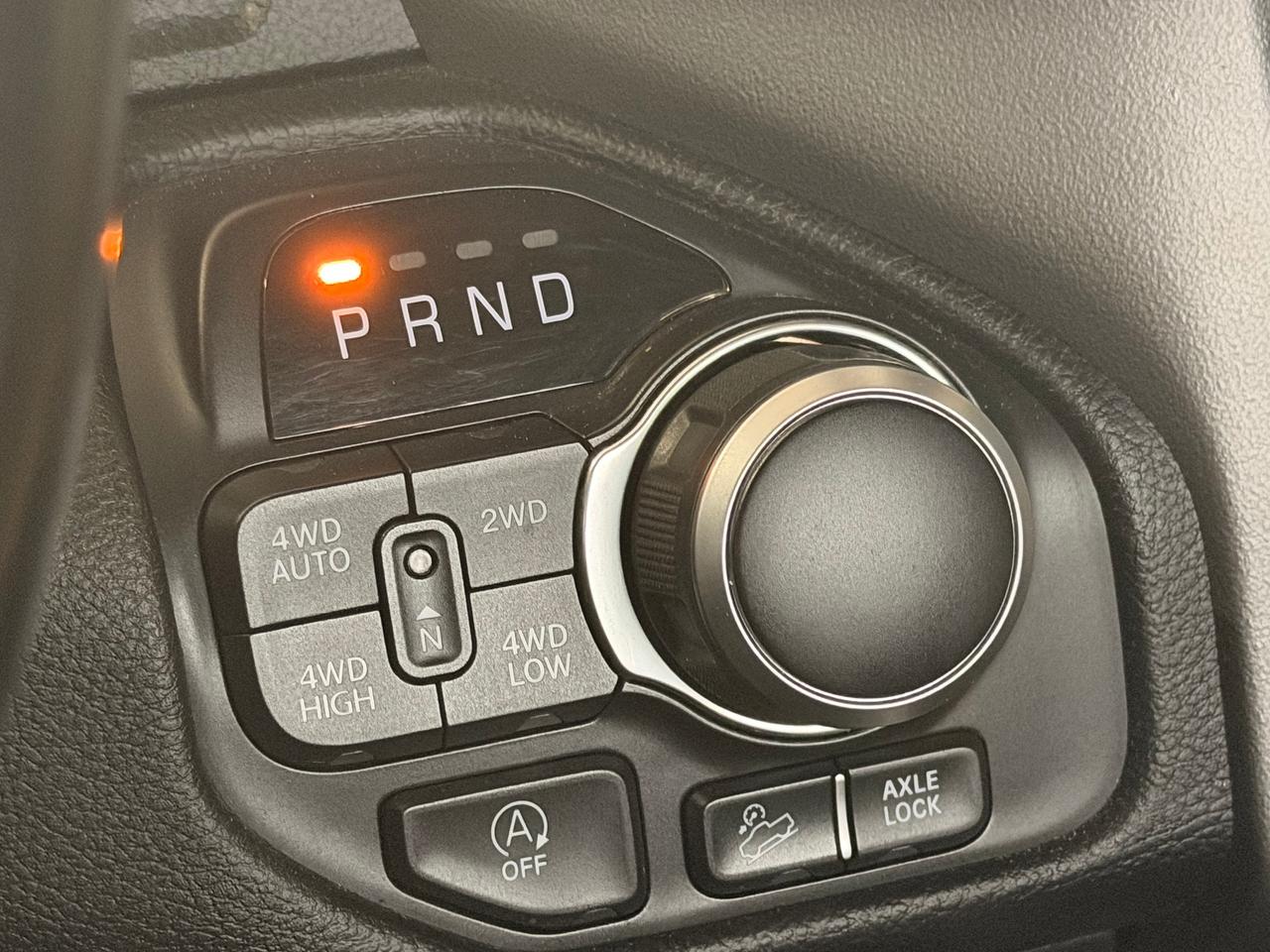 2021 RAM 1500 Big Horn+Crew+4x4+TwoTone+RemoteStart+CLEAN CARFAX Photo47