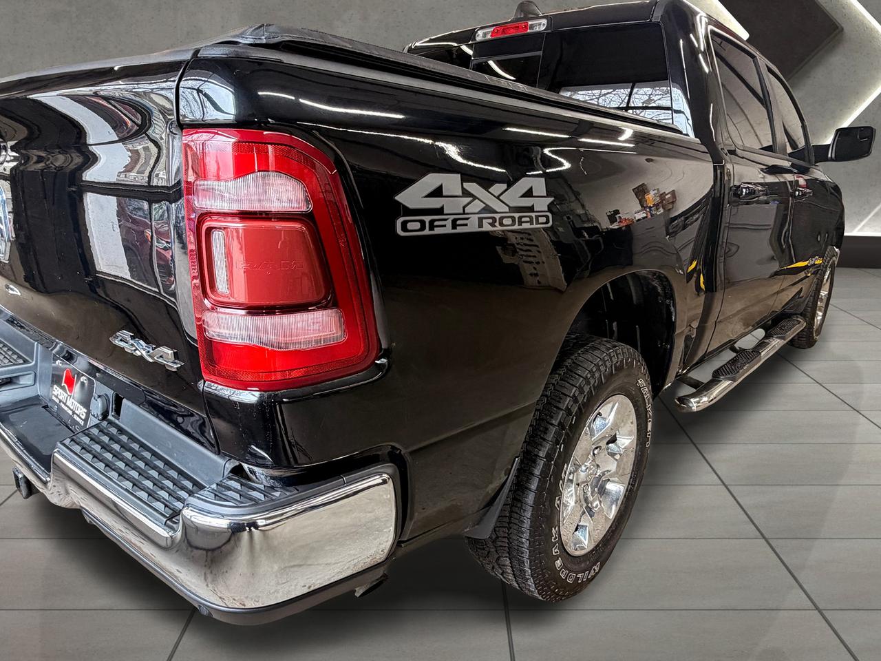 2021 RAM 1500 Big Horn+Crew+4x4+TwoTone+RemoteStart+CLEAN CARFAX Photo