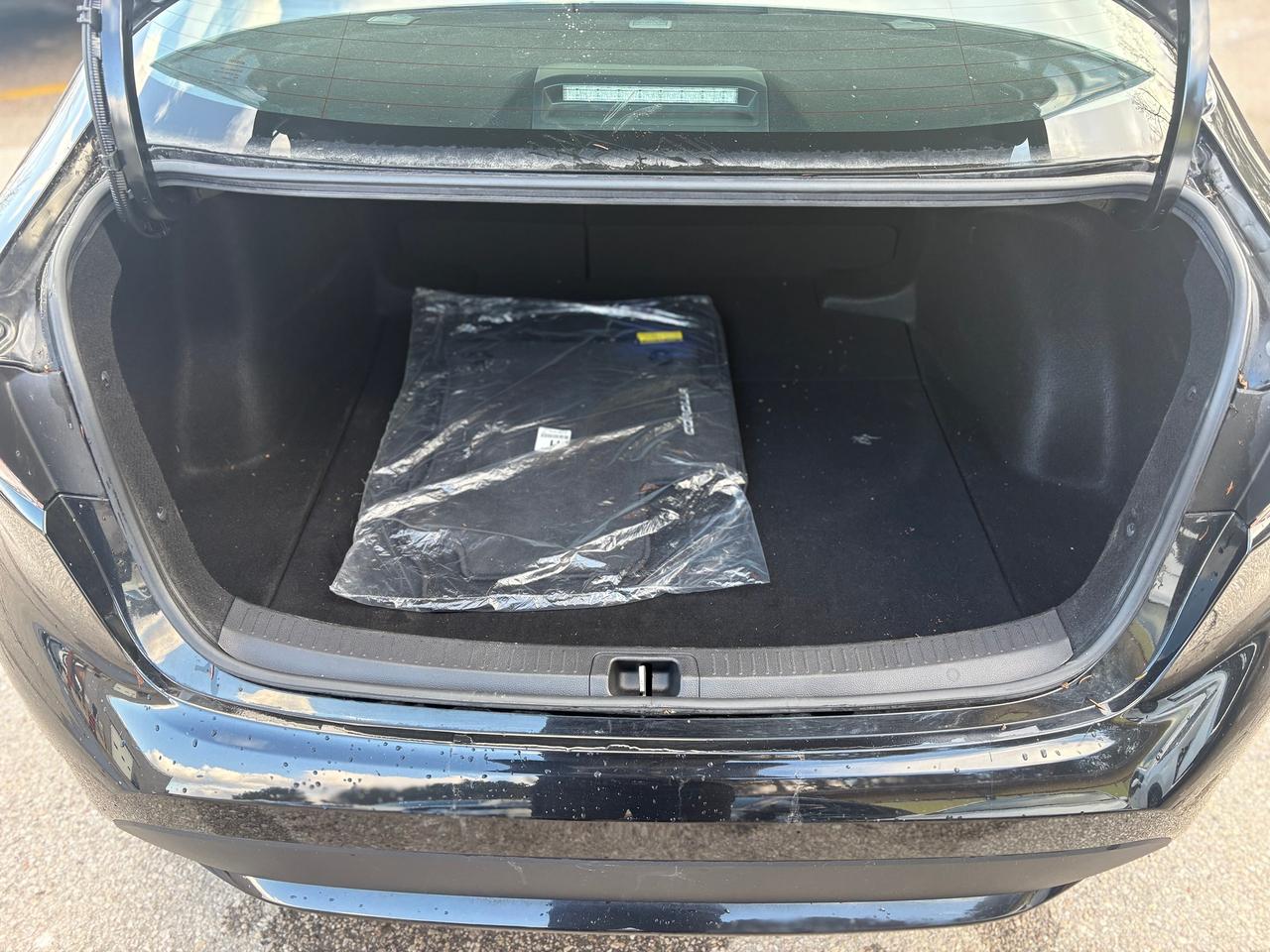 2021 Toyota Corolla LE,ALLOYS,SUNROOF,CLEAN CARFAX,SAFETY+WARRANTY INC Photo4