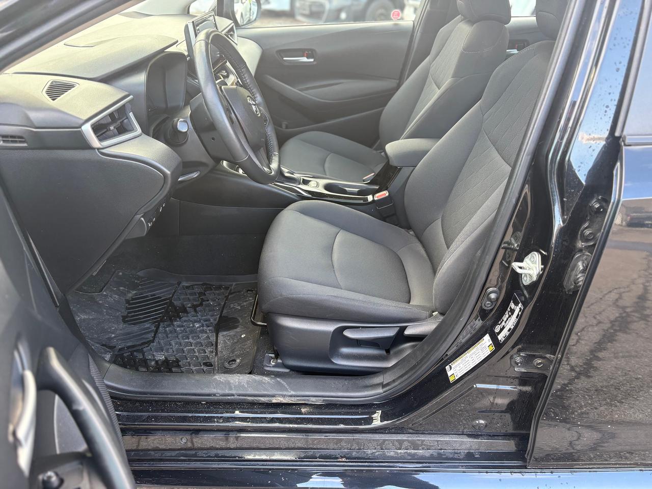 2021 Toyota Corolla LE,ALLOYS,SUNROOF,CLEAN CARFAX,SAFETY+WARRANTY INC Photo