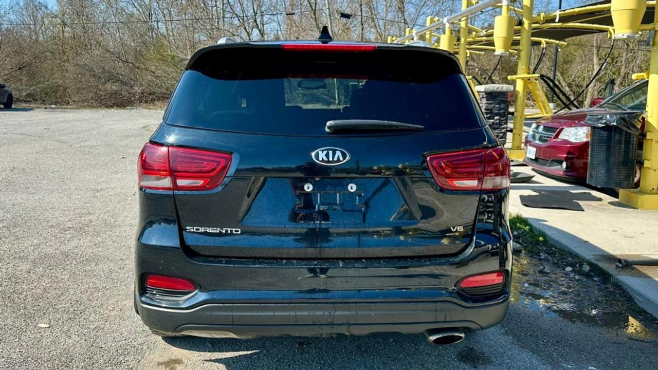 2019 Kia Sorento * NO ACCIDENTS * AWD * 7 SEATER " Photo