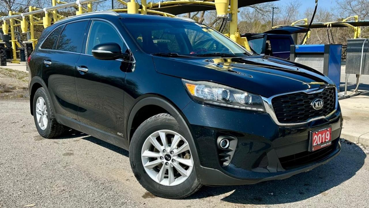 2019 Kia Sorento * NO ACCIDENTS * AWD * 7 SEATER " Photo