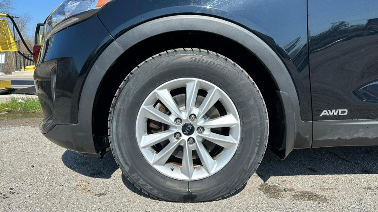 2019 Kia Sorento * NO ACCIDENTS * AWD * 7 SEATER " Photo