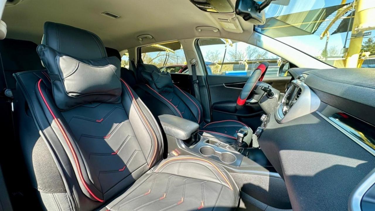 2019 Kia Sorento * NO ACCIDENTS * AWD * 7 SEATER " Photo