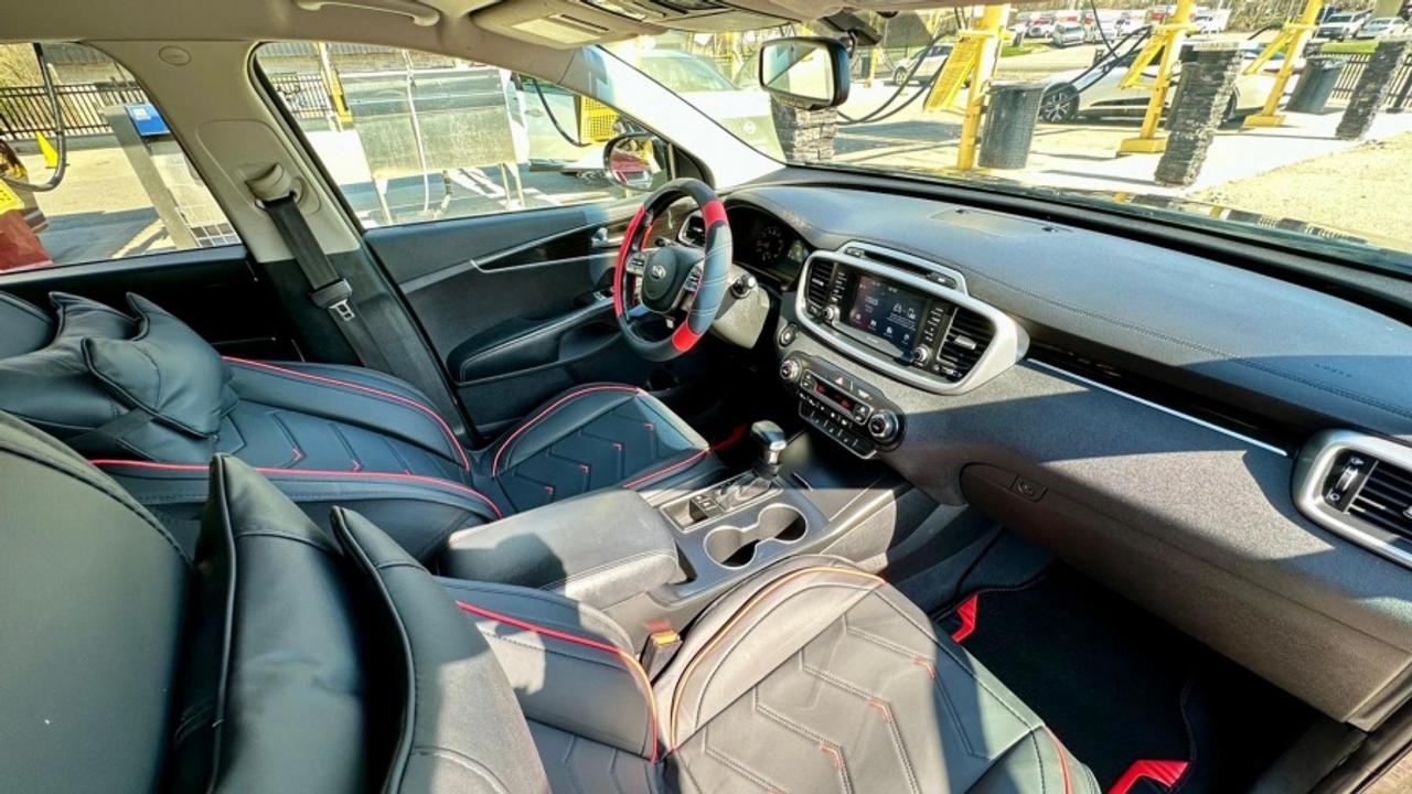 2019 Kia Sorento * NO ACCIDENTS * AWD * 7 SEATER " Photo