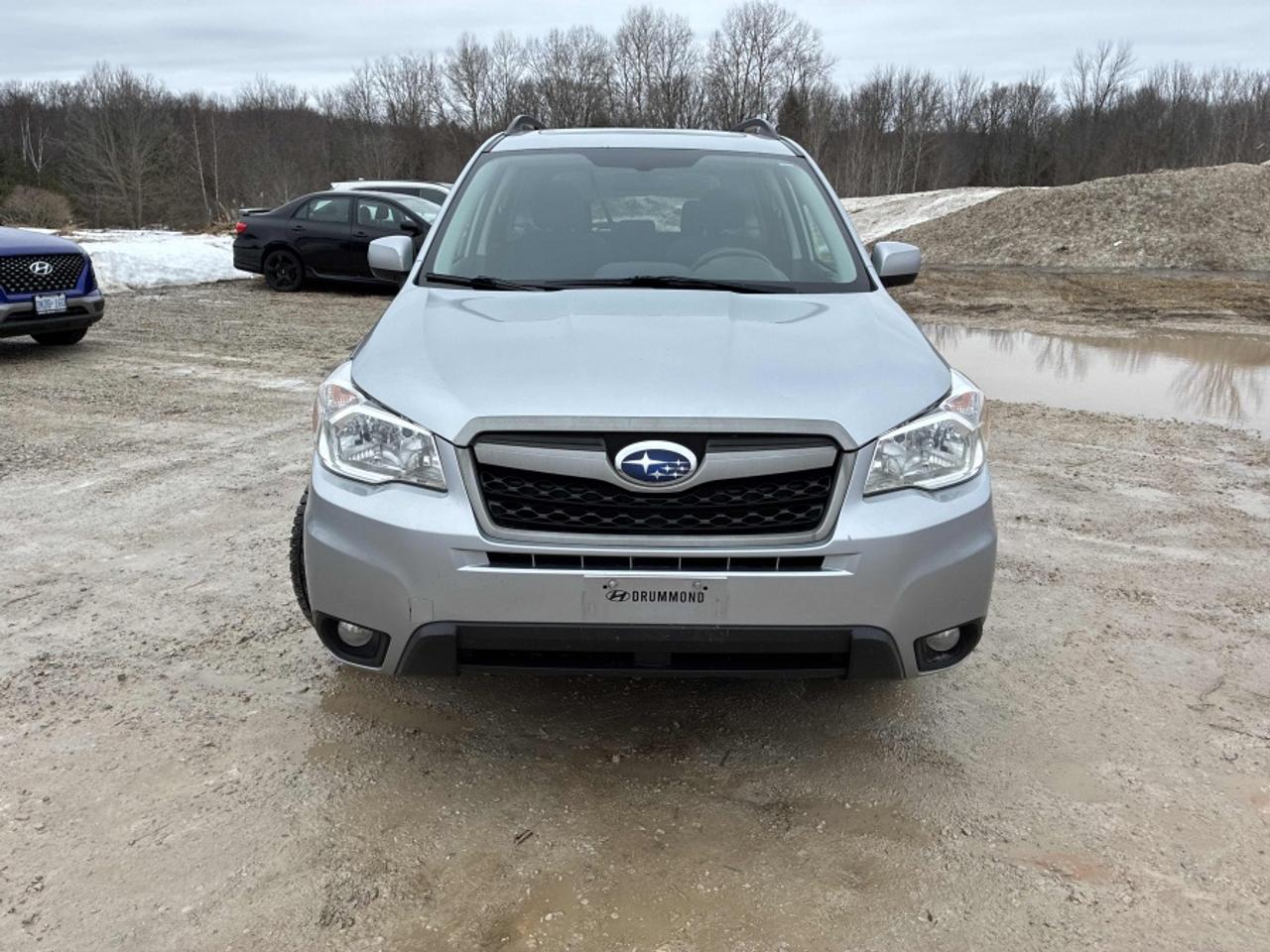 2016 Subaru Forester * AWD * NO ACCIDENTS 2.5I TOURING PACKAGE Photo2