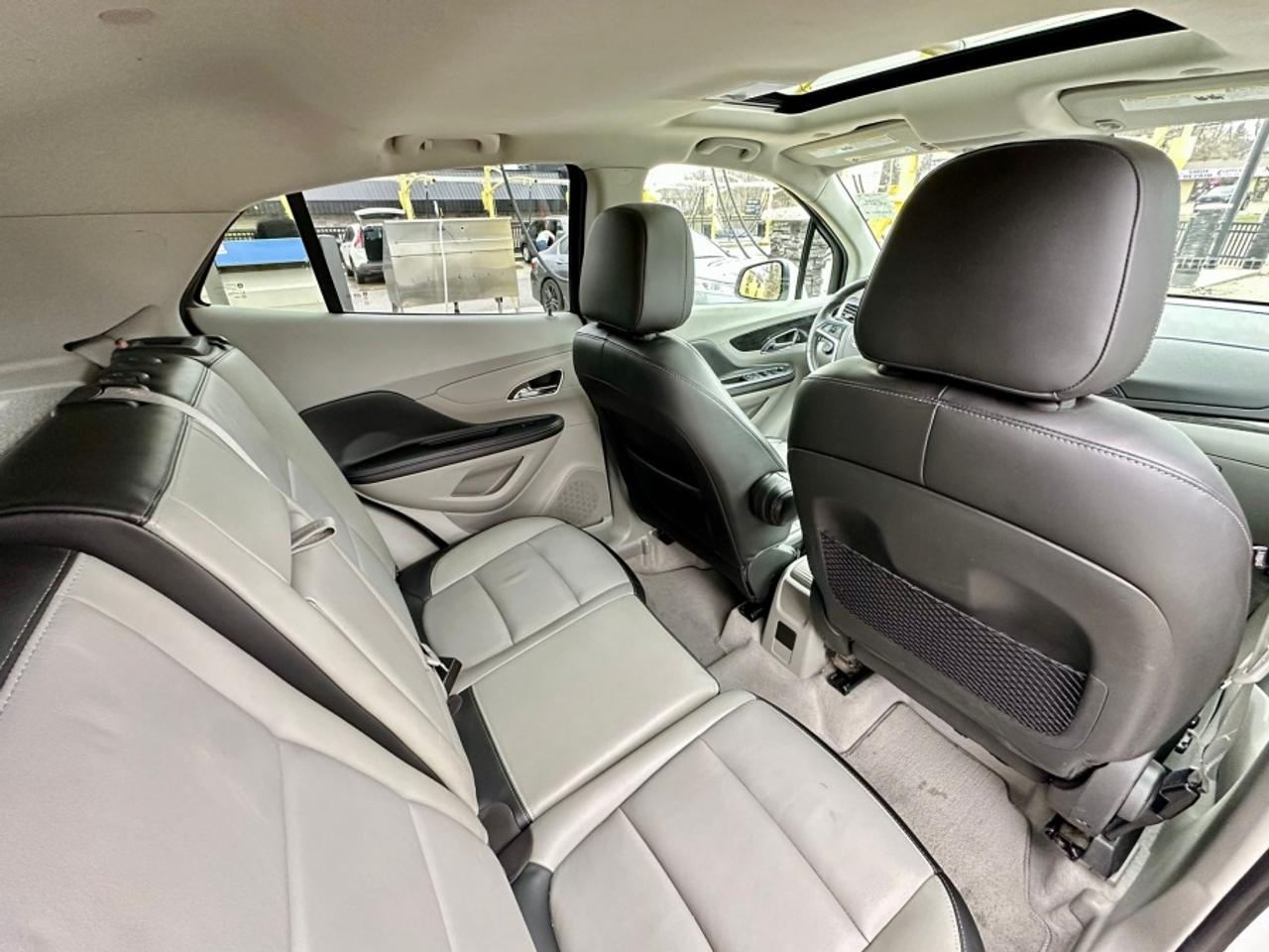 2014 Buick Encore * NO ACCIDENTS * LOW KM LEATHER Photo
