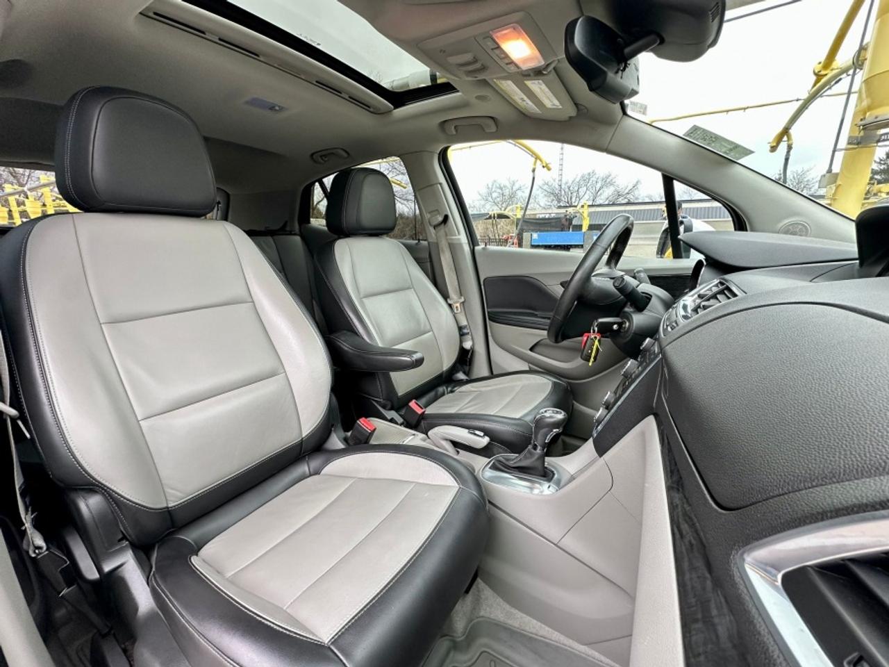 2014 Buick Encore * NO ACCIDENTS * LOW KM LEATHER Photo