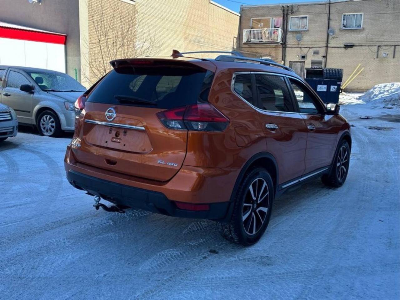 2017 Nissan Rogue * AWD * PLATINUM " Photo