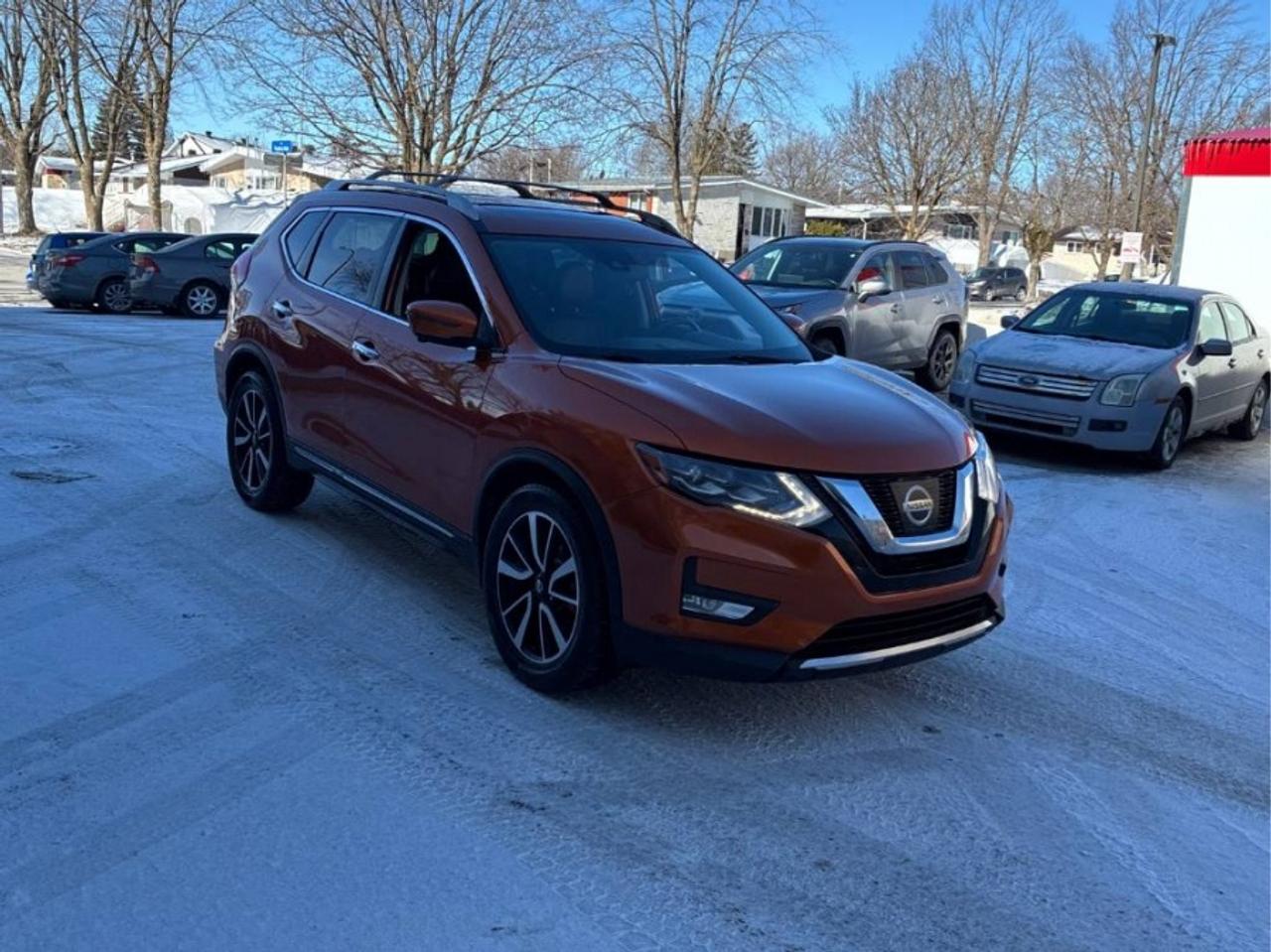 2017 Nissan Rogue * AWD * PLATINUM " Photo