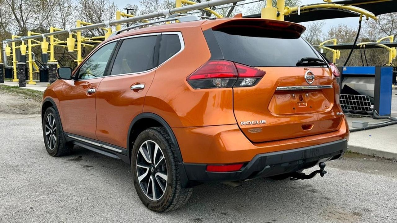 2017 Nissan Rogue * AWD * PLATINUM " Photo
