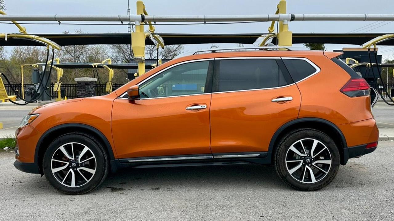 2017 Nissan Rogue * AWD * PLATINUM " Photo