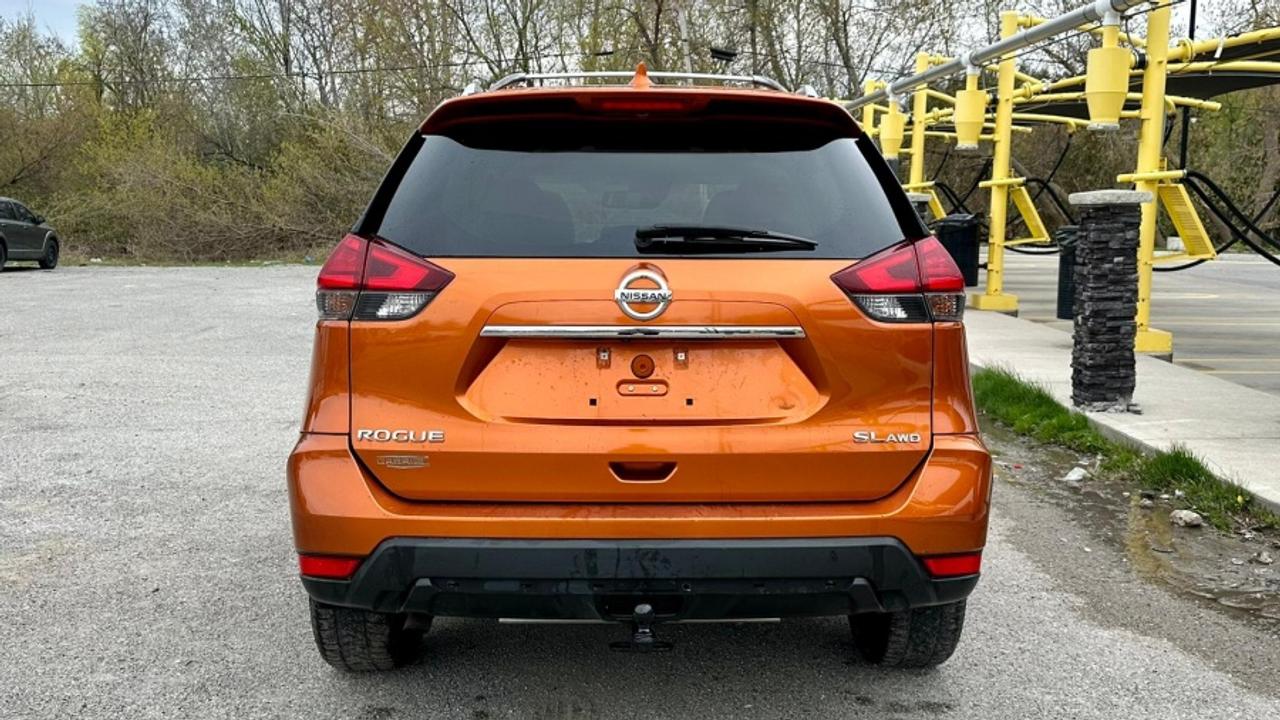 2017 Nissan Rogue * AWD * PLATINUM " Photo