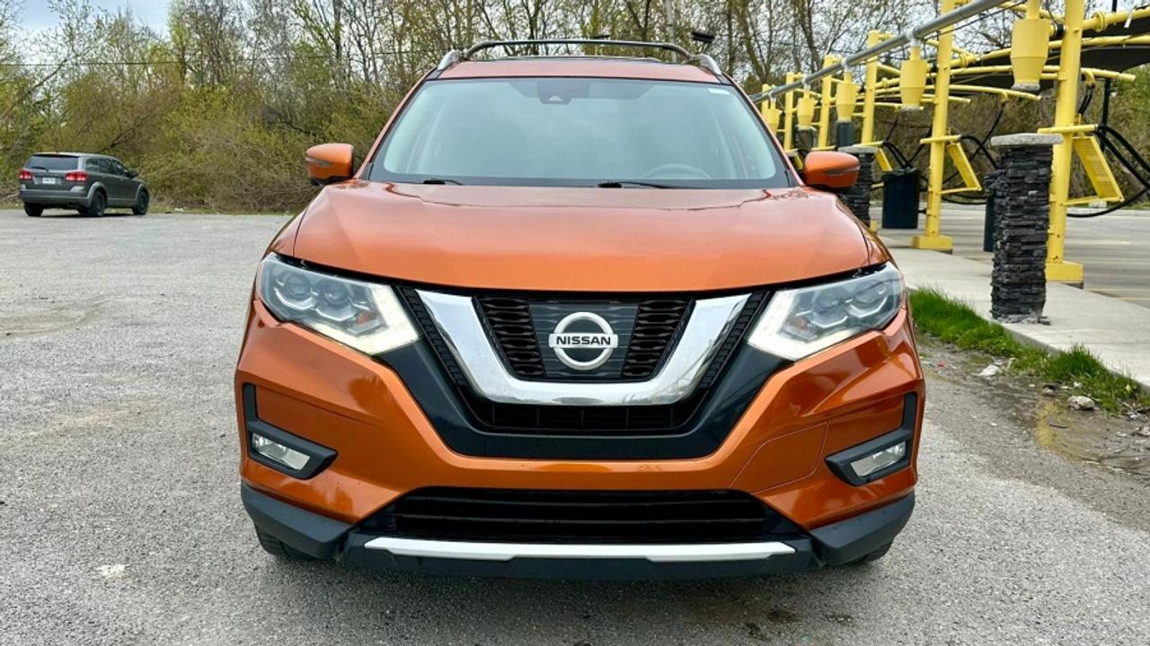 2017 Nissan Rogue * AWD * PLATINUM " Photo